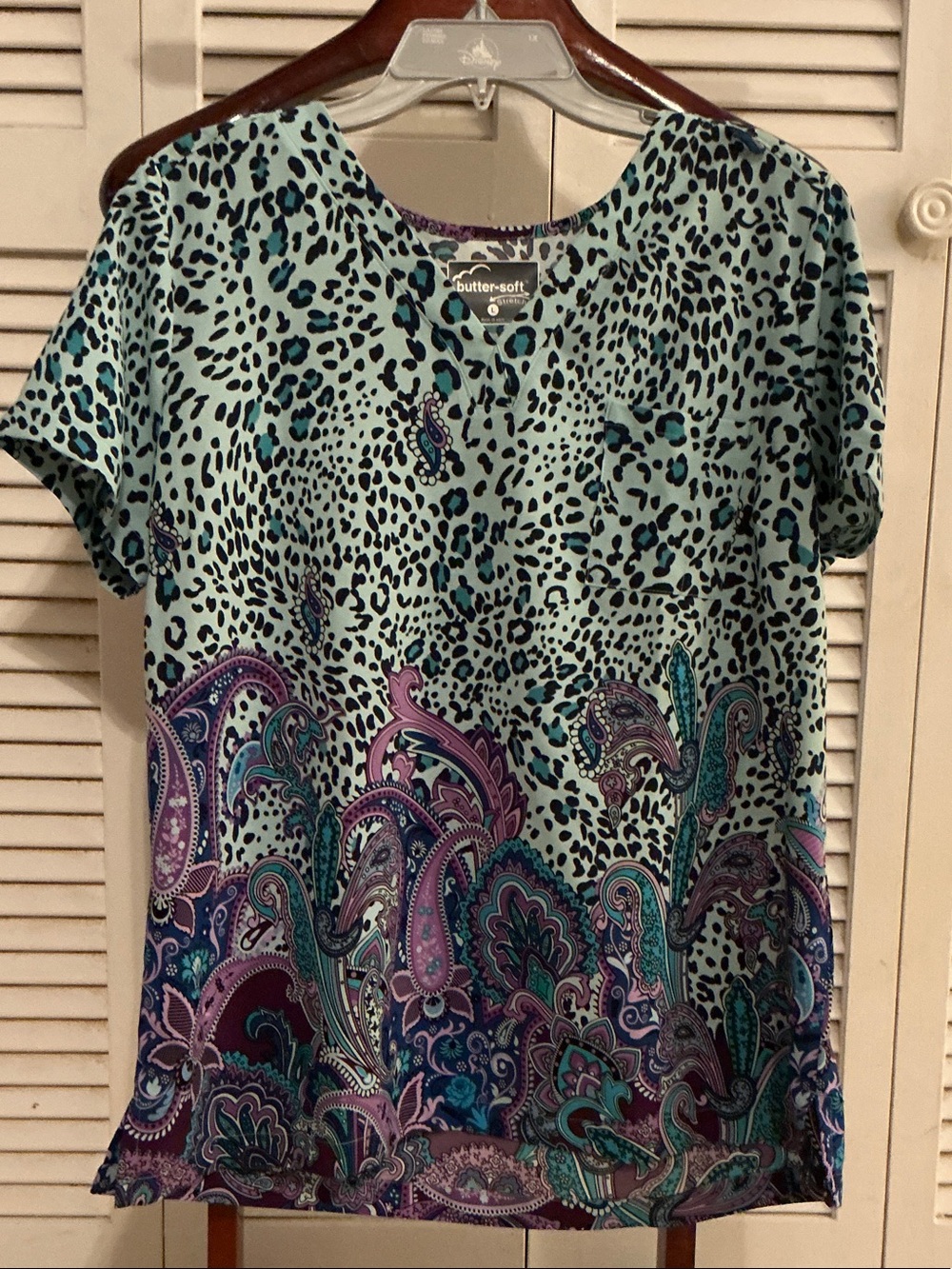 Butter-Soft Mint Teal Paisley & Leopard Print Short Sleeve Scrub Top
